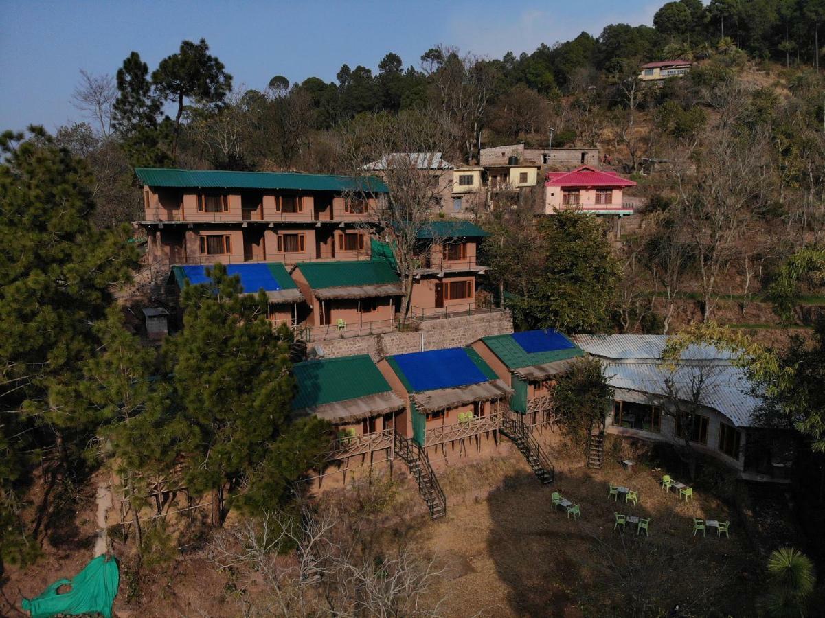The Mud-House Resort Kasauli Exterior foto